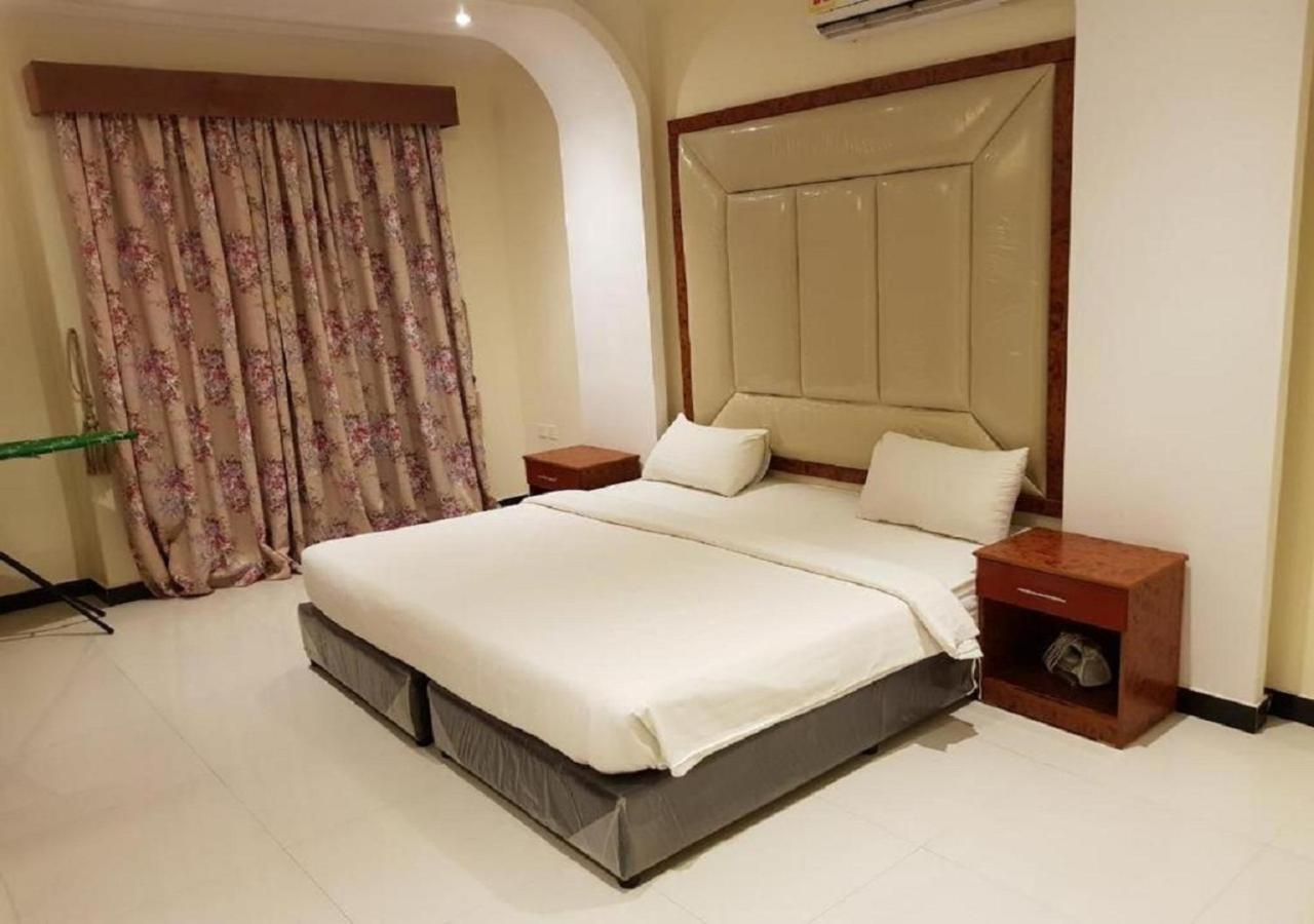 فندق الميثاق بواسطة سما ستار 4*